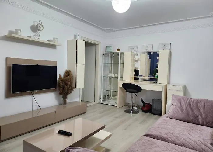 Apartament Lelas House *